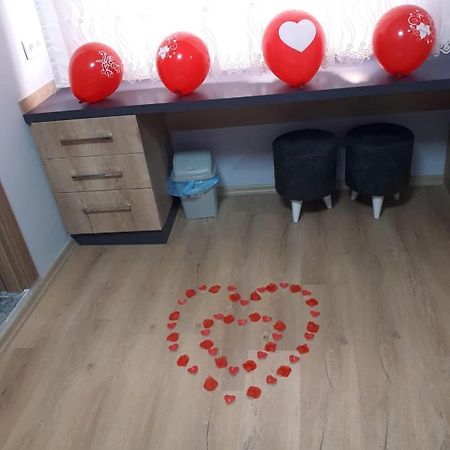 Esas Pansiyon Gemlik Exterior foto